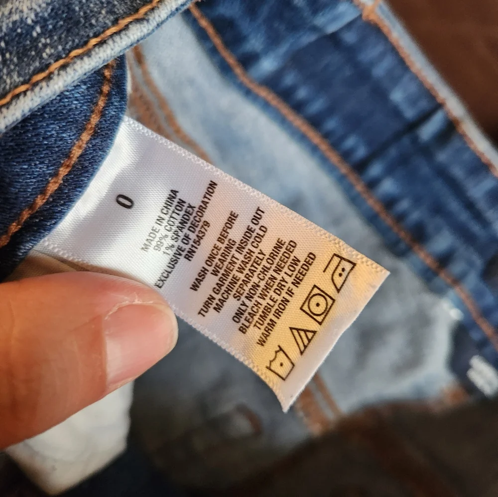 Aeropostale Bundle - 2 pair denim shorts - Picture 7 of 7